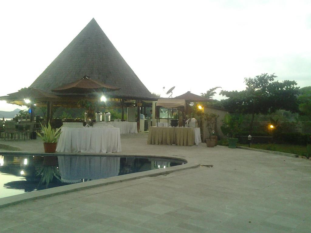 Luwansa Beach Hotel Labuan Bajo Exteriér fotografie